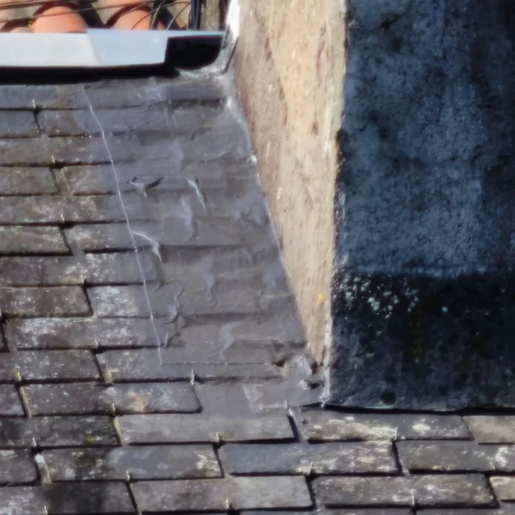 abergement de cheminée abîmé, quelles conséquences ?