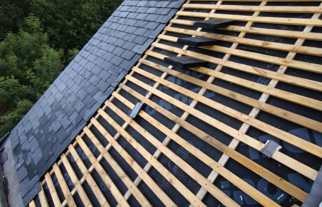 Écran sous-toiture : à quoi sert-il et pourquoi est-il important ?